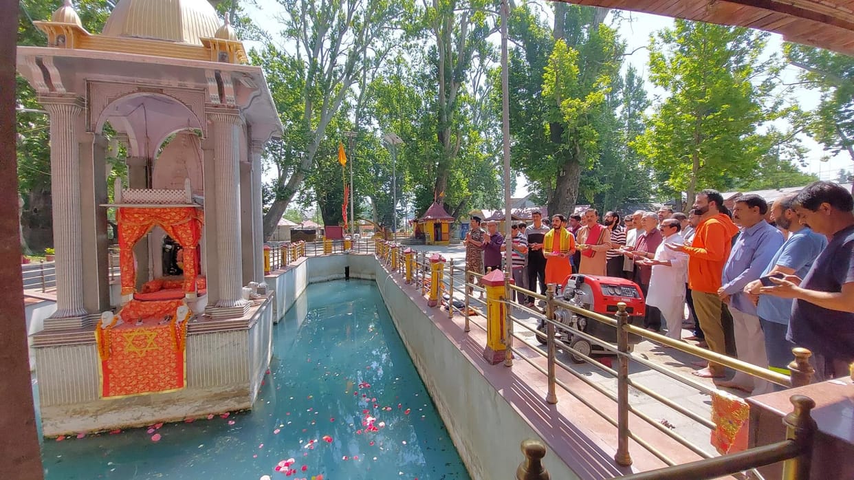 Temple trust's appeal: Maa Khirbhawani will protect, devotees should come to the fair