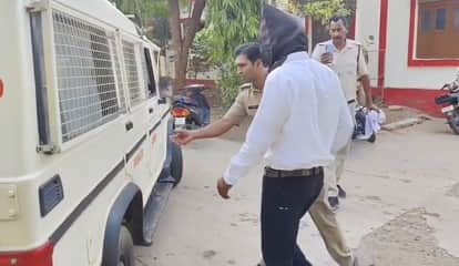 The leader from the dirty picture got bail within 24 hours, police could not trace the woman