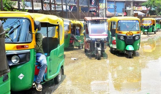 Autos will run on the fixed routes from all four stands, there will be relief from jam