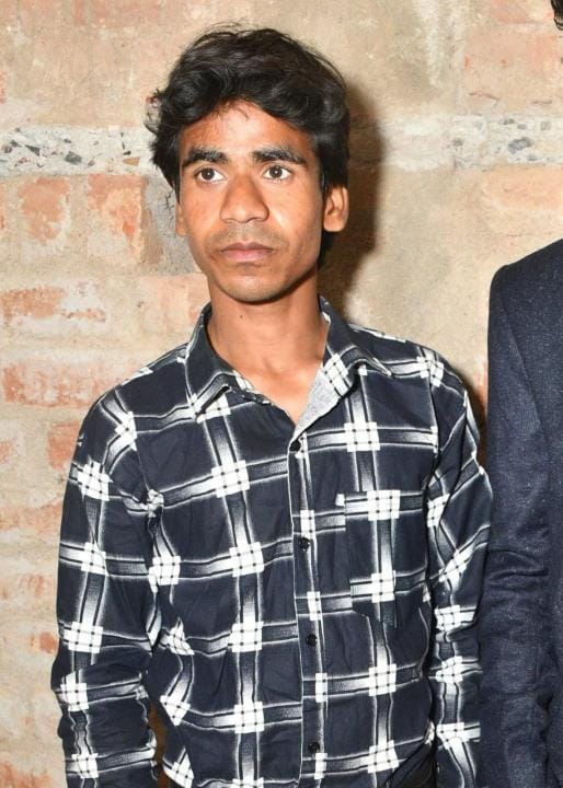After dressing up as a woman, an ITI student committed suicide by hanging himself