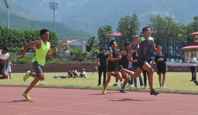 190 players showed their strength in the athletic team trials