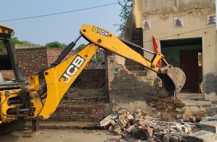 Allegation of illegal demolition of house