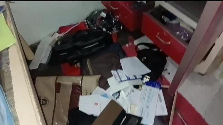 Goods worth Rs 15 lakh stolen from the house of a doctor couple