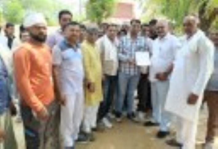 Sohansara villagers are angry over unsatisfactory exam results and the working style of the principal