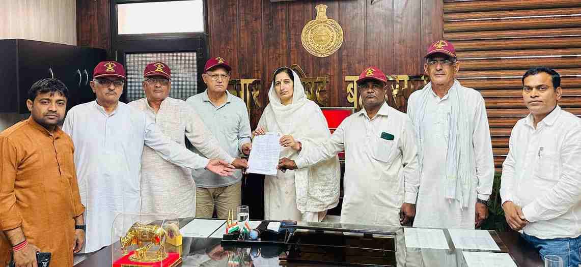Demand for renovation of martyr memorial