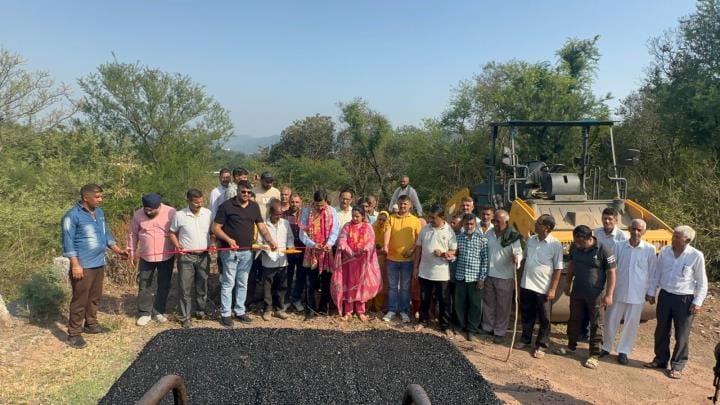 Black topping on Road