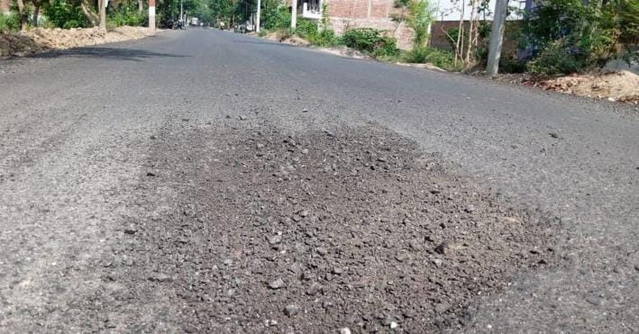 Corruption in construction, broken roads are revealing