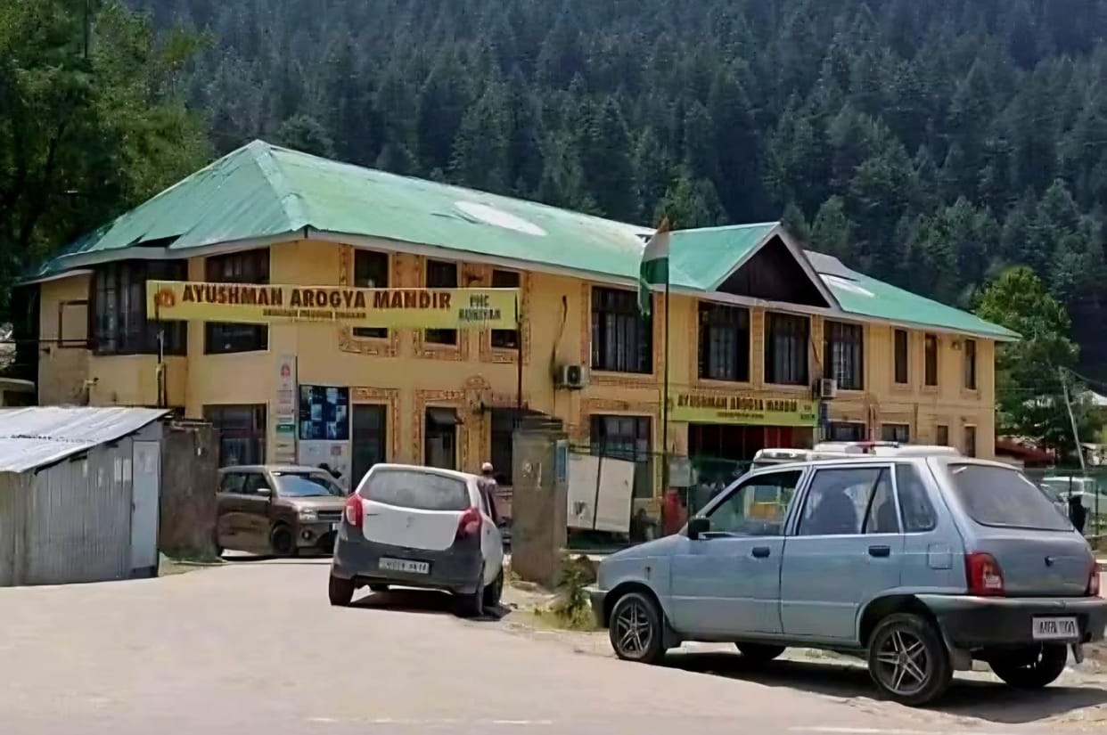 X-ray machine at PHC Boniyar is out of order, patients are upset