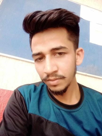 The body of a youth who returned from Dubai was found in suspicious circumstances