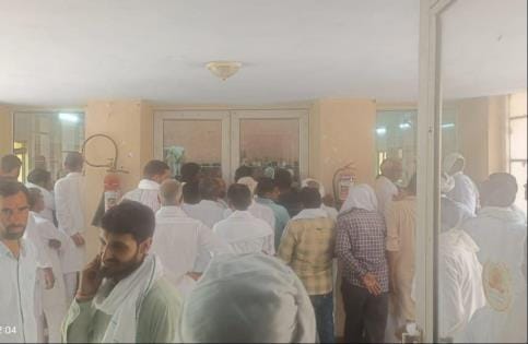 The 4 hour long meeting between farmers and administration to supply water to the tail remained inconclusive