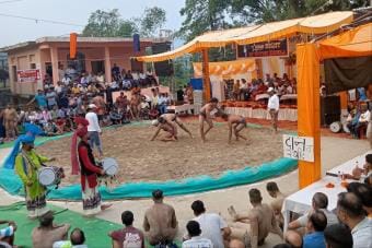Basketball and volleyball grounds will be renovated with Rs 10 lakh