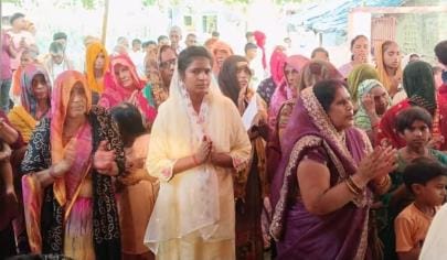 Do not give up devotion to God even in difficult circumstances: Acharya Lala Dubey