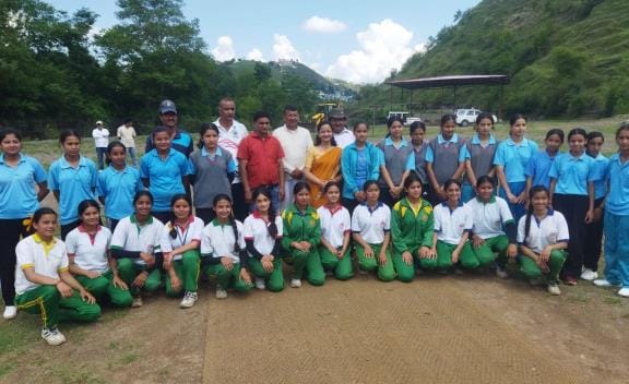Maharishi Vidya Mandir won the Under-17 Girls Cricket Tournament