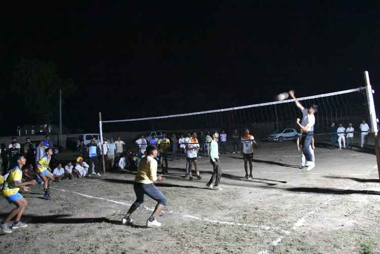Volleyball friendly match held in village Golwa