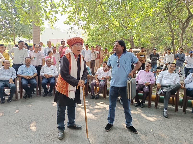 The play Sachcha Cinema was staged impressively