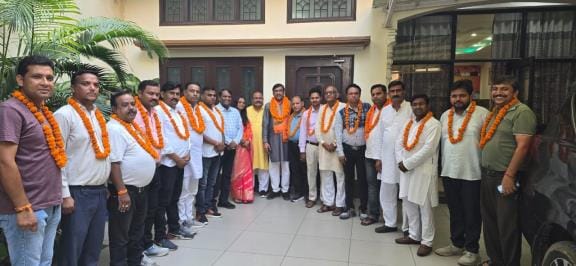 Welcomed the city executive including the BJP district president