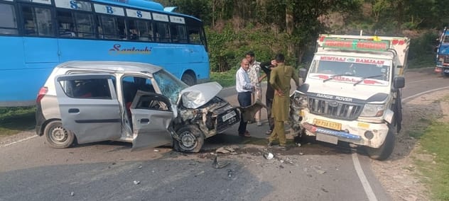 Car-jeep collides in Katocha da Nala, three injured