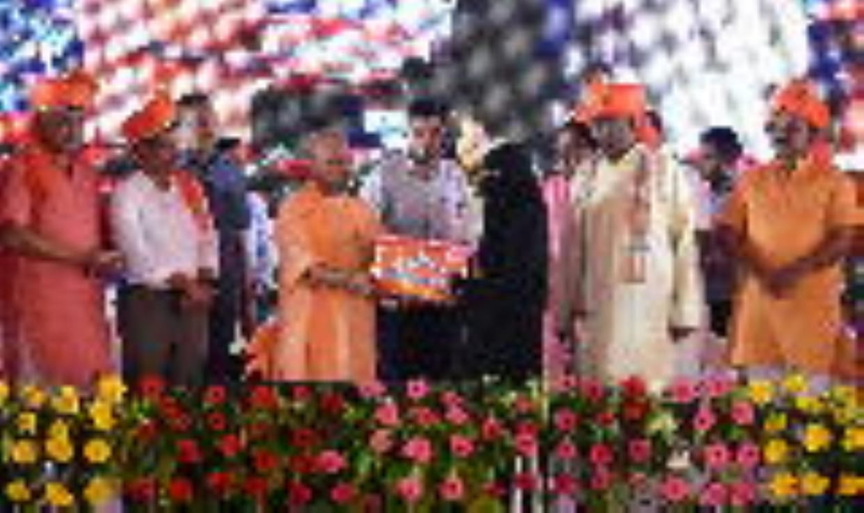 Gorakhpur News: 1529 people donated Sindoor and 40 people read Nikah