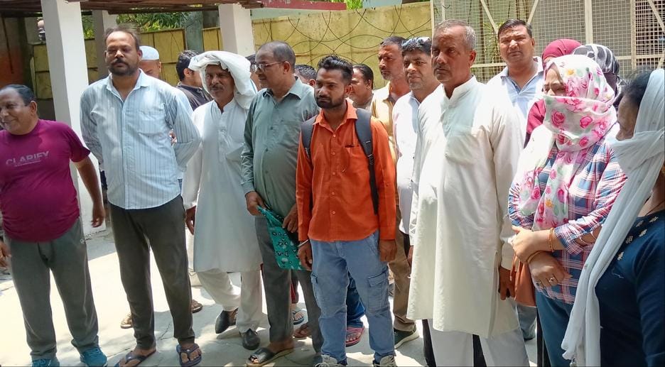 People became victims of fraud by SDM and CO
