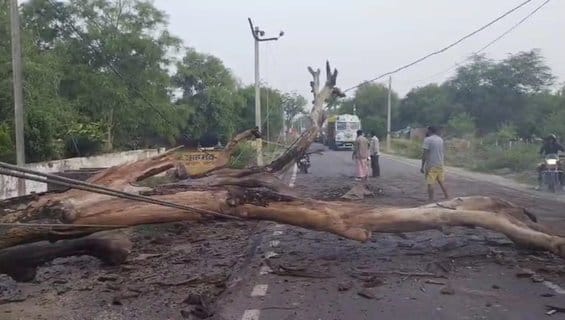 55 villages were without light for 17 hours due to breaking of high tension wire