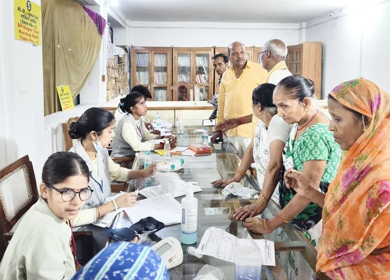 90 people were found suffering from cataract in eye test