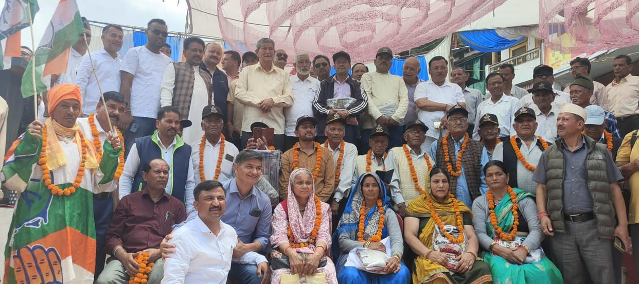 Former CM Harish Rawat praised the bravery of Indian soldiers