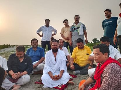 Mahant Ramratan Das worshipped Yamuna