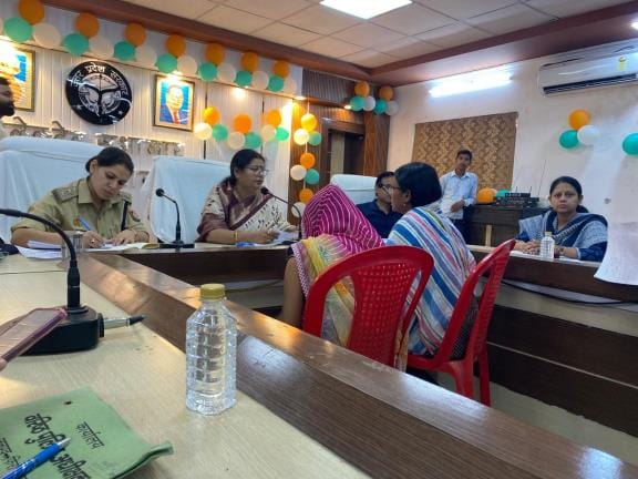 The victim expressed her pain in front of the women commission member... she said - no hearing is taking place