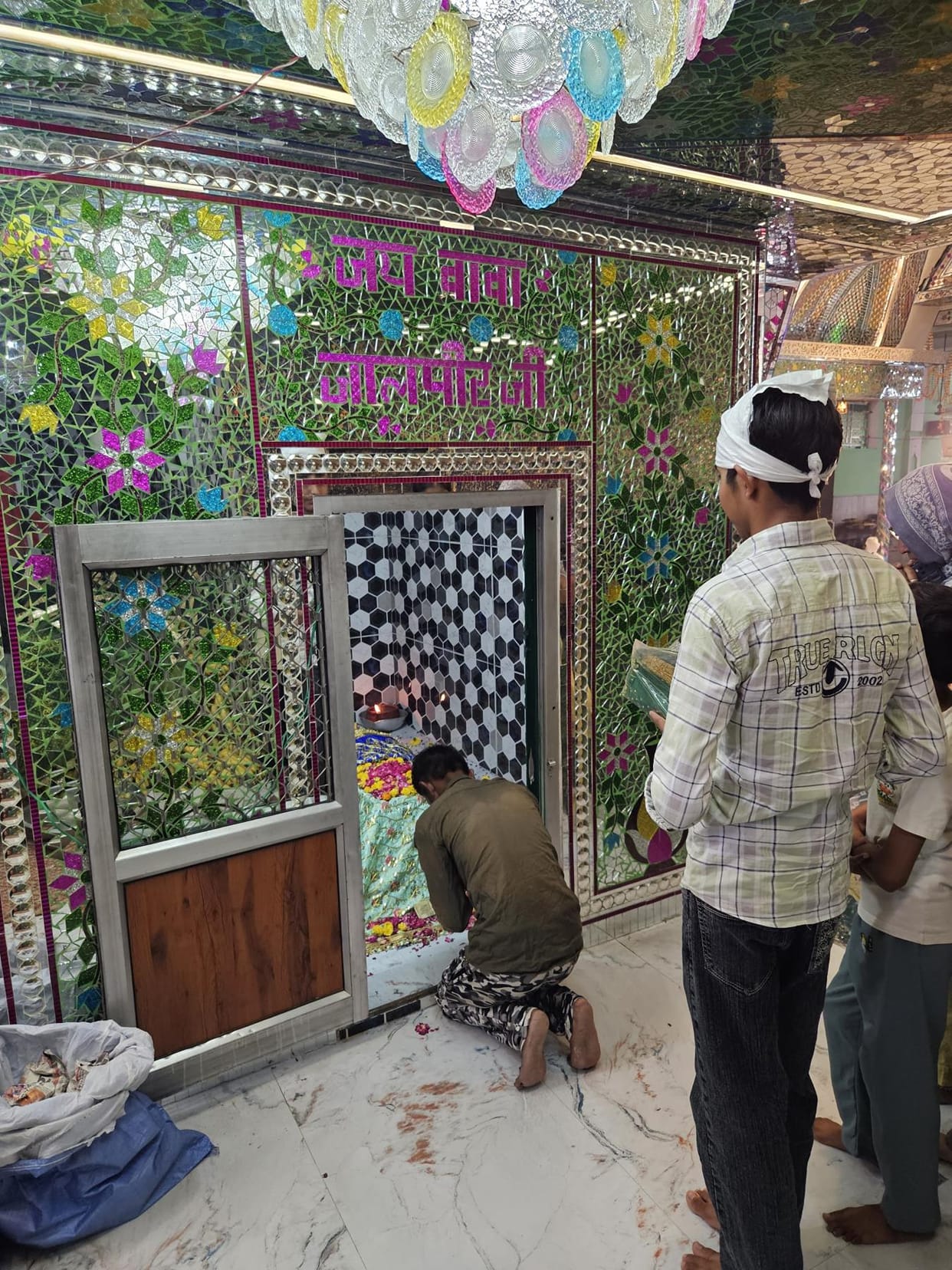 Fair Peeran Da at the shrine of Baba Jal Peer Abdul Rahim