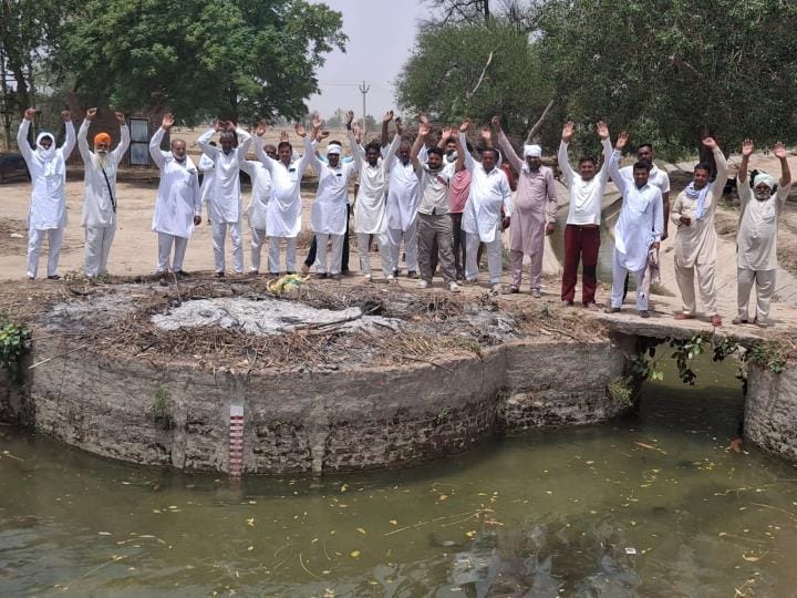 Farmers blocked the road due to non-release of water in Mammad canal, agreed on SE's assurance