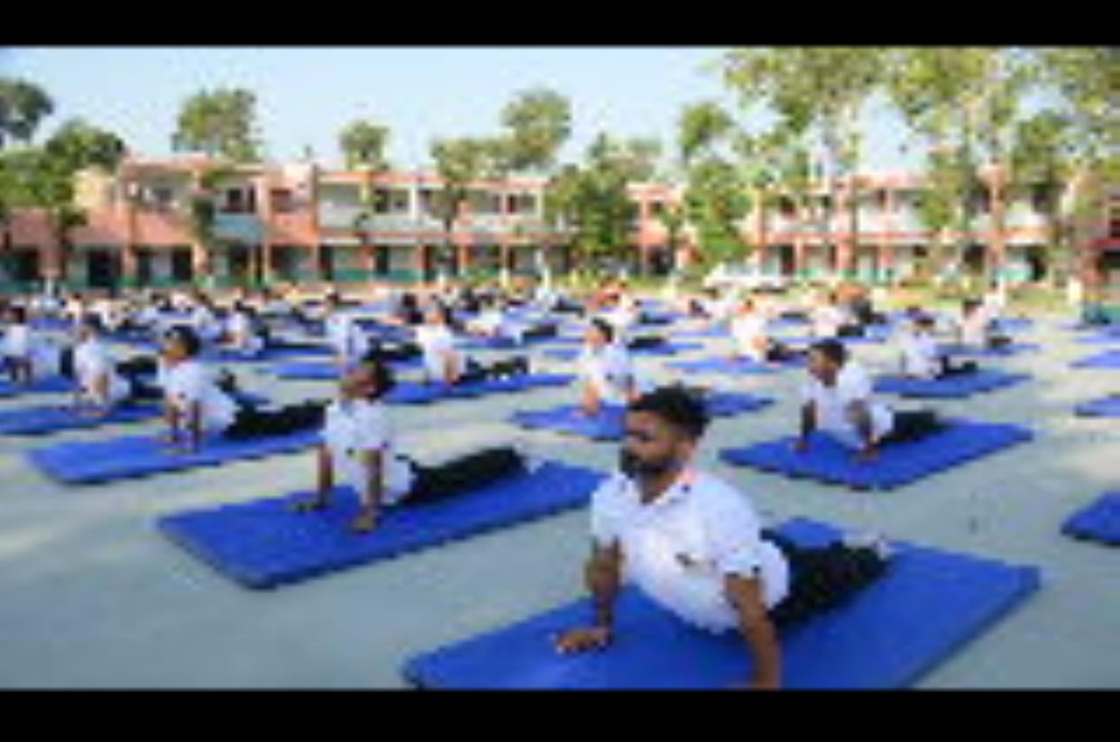 Yoga session organised in Kathua
