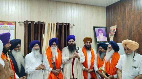 Jathedar Jagdish Singh Jhinda took over the charge of Haryana Committee