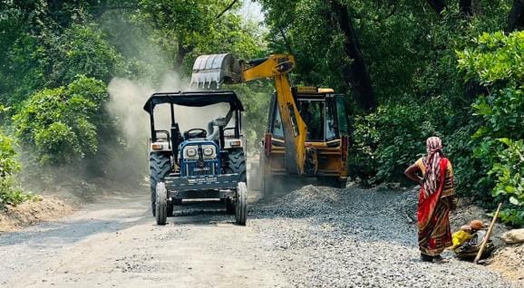 10.36 crore will speed up the work of three routes including Pihani-Budhgaon
