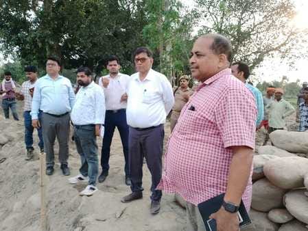 Checked the status of flood prevention work