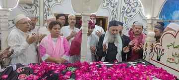 Urs-e-Shahji begins, devotees arrive at the dargah
