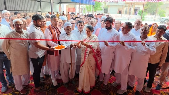 Mahatma Gandhi Rural Settlement Scheme...86 beneficiaries received ownership certificates after 17 years