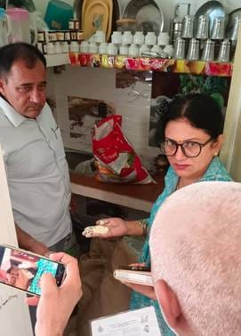 CM Flying raided the milk dairy in Kirdhan village