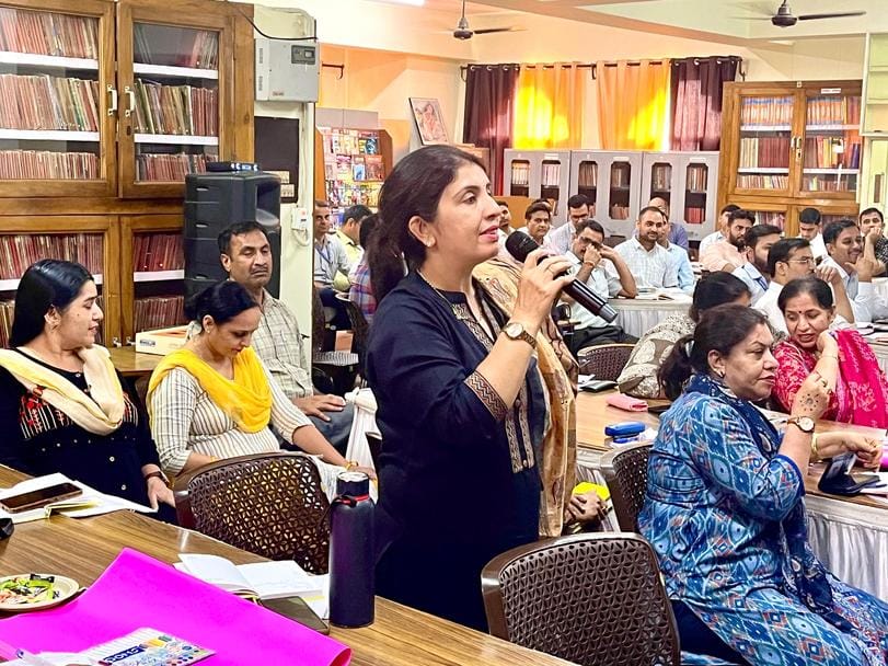 Teachers were given tips for career guidance of students