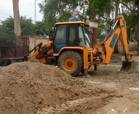 Mining mafia fired on villagers, no action taken