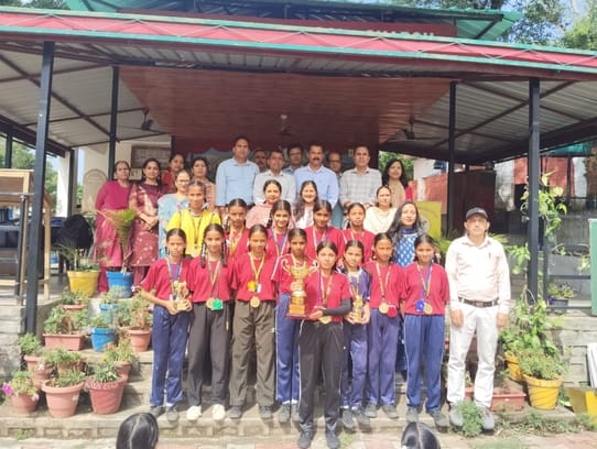 Aarushi and Pratigya brought glory to Gharoh School