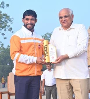 Sandeep Arya Jangra made a world record in Surya Namaskar