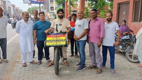 Welcome to the youth who set out on a journey to Hemkund Sahib by bicycle
