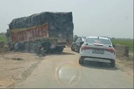 The road block board was not removed, vehicles started running