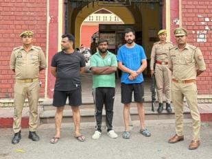 Sextortion gang busted, three arrested