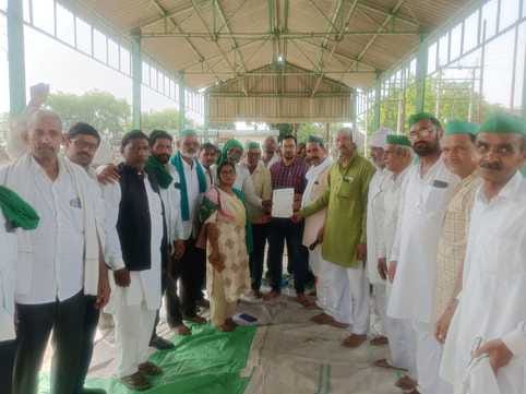 Farmers protest at Sarkada power station