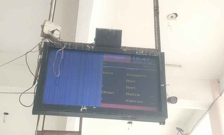 Work is being done to update the LEDs installed in the bus stand.