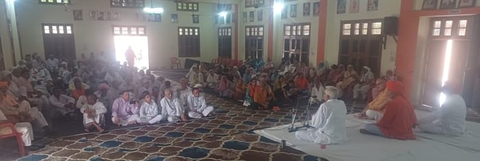 We should follow the path shown by sages and great men: Acharya Santram