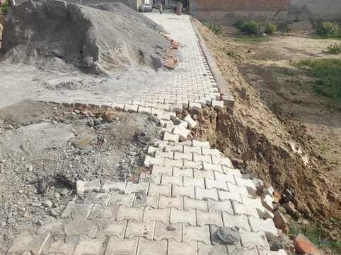 People reached DC office with complaint of irregularities in street construction