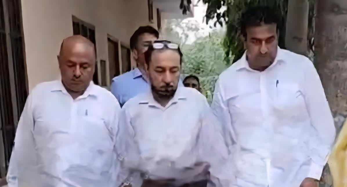 Patwari arrested for taking bribe of Rs 2000 in lieu of transfer