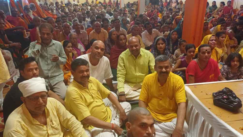 Shri Ram-Kewat dialogue is not personal: Acharya